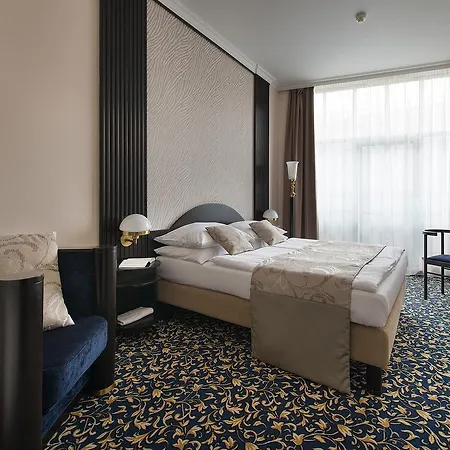 Otel Ea Royal Esprit