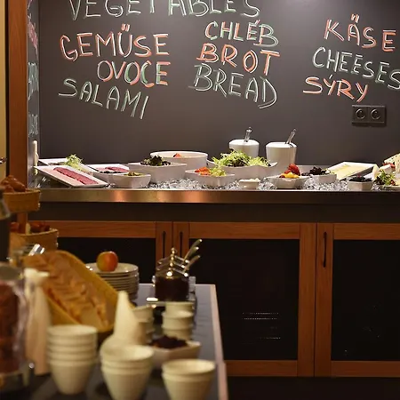 埃斯布里特皇家酒店 酒店