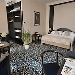 Ea Royal Esprit 酒店 布拉格