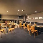 Ea Royal Esprit Hotel