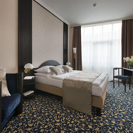 Hotel Ea Royal Esprit