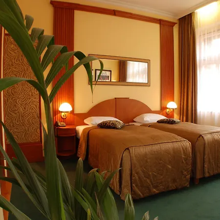 Ea Royal Esprit 4*