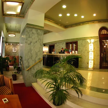 Ea Royal Esprit Hotel