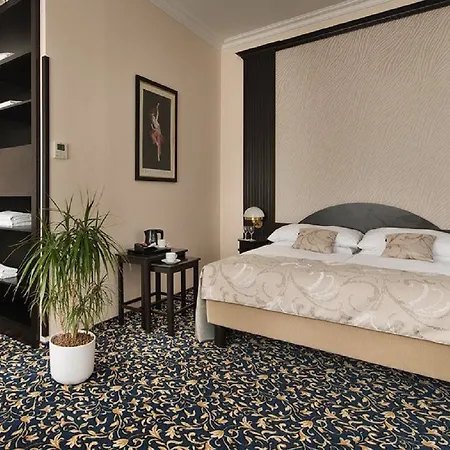 فندق Ea Royal Esprit