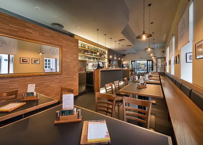 Ea Royal Esprit Hotell Prag