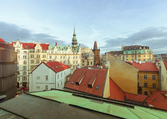 Ea Royal Esprit Hotell