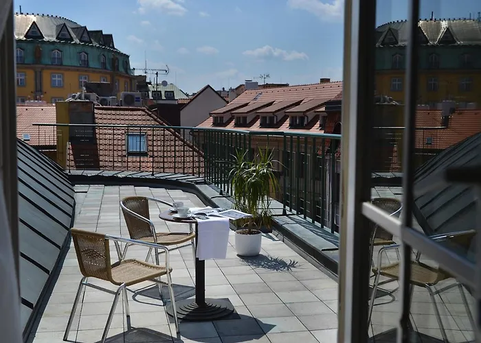Ea Royal Esprit 4* Praga